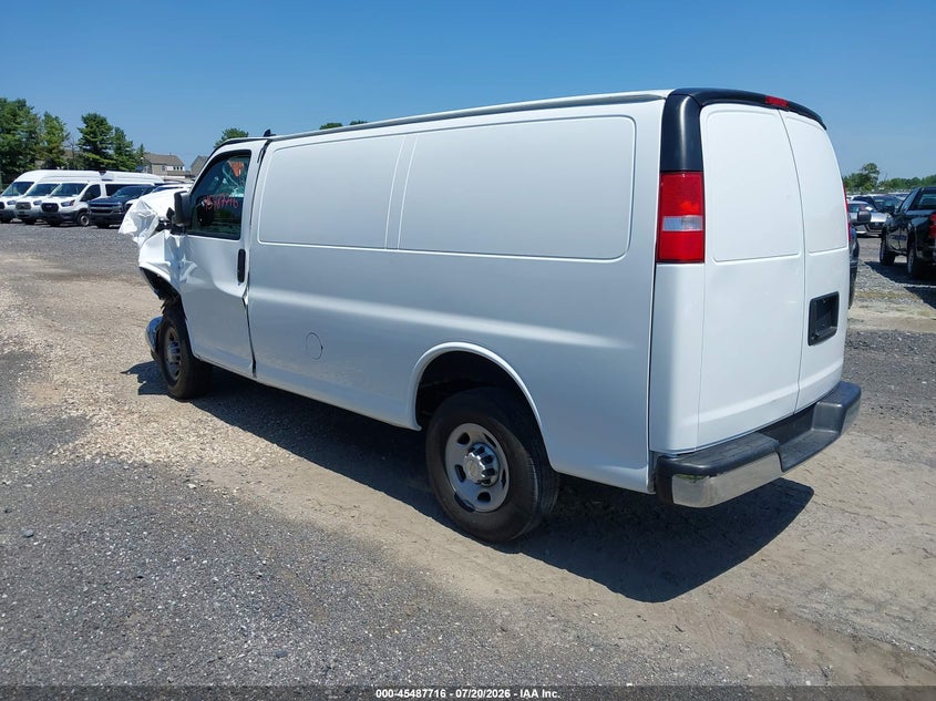 2024 CHEVROLET EXPRESS CARGO auction photo 3