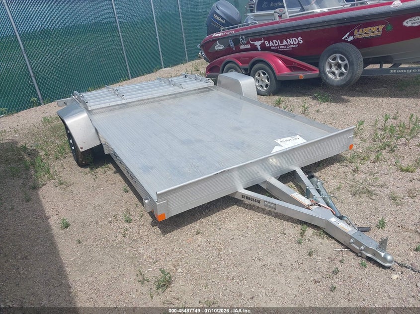 2023 VOYAGER TRAILER  (VIN: 50MBU1218PB001727)