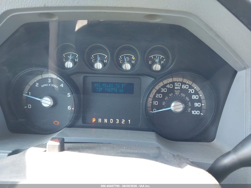 2015 FORD F-550 CHASSIS auction photo 7