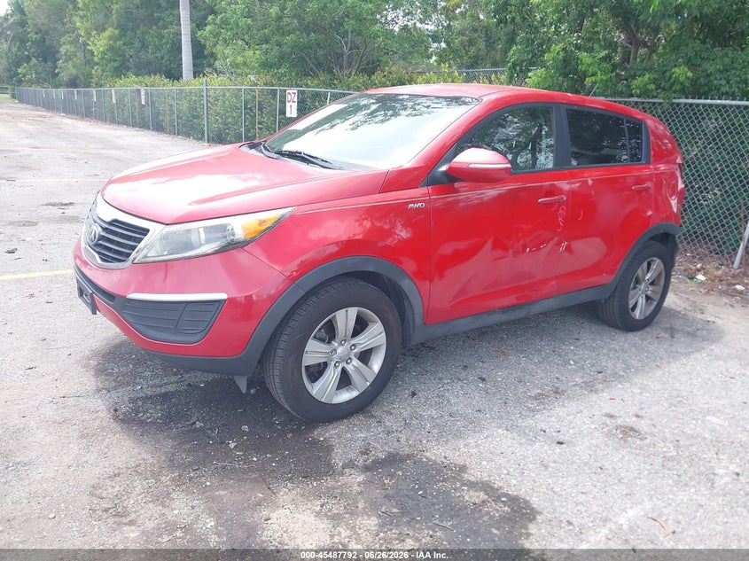 2013 KIA SPORTAGE auction photo 2