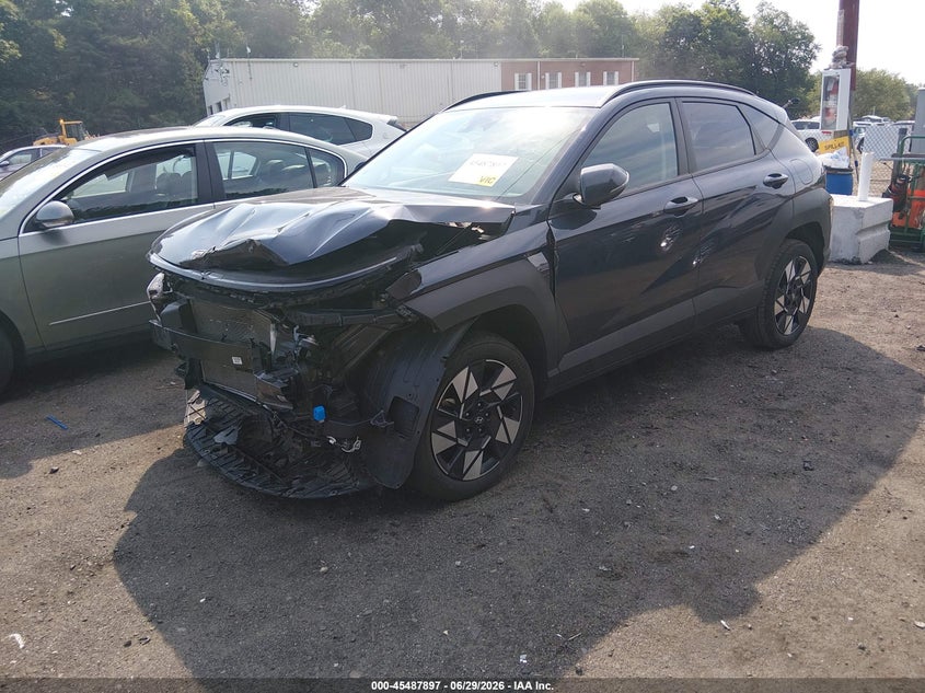 2025 HYUNDAI KONA auction photo 2
