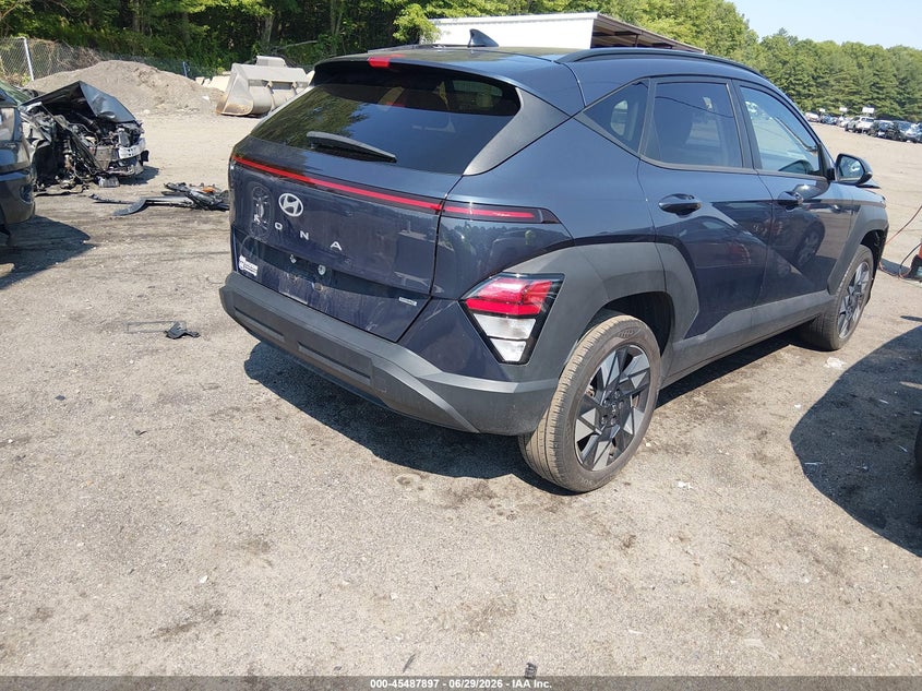 2025 HYUNDAI KONA auction photo 4