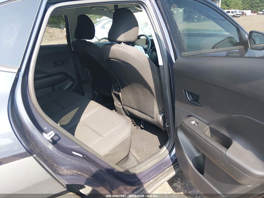 2025 HYUNDAI KONA auction photo 8