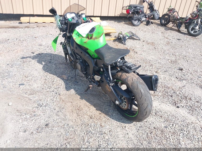 2018 KAWASAKI ZX636 auction photo 3