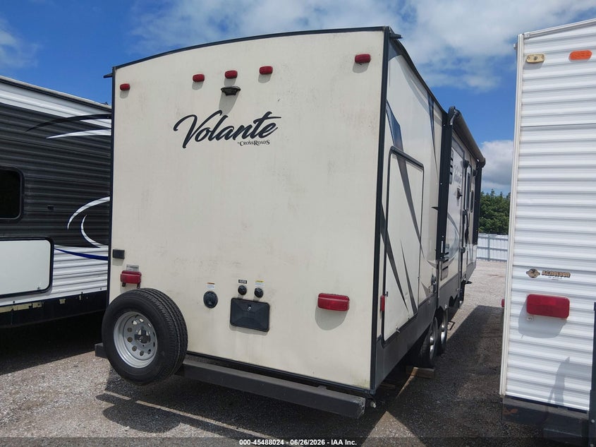 2017 KEYSTONE TRAVEL TRAILER auction photo 4