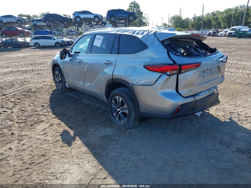 2020 TOYOTA HIGHLANDER auction photo 3