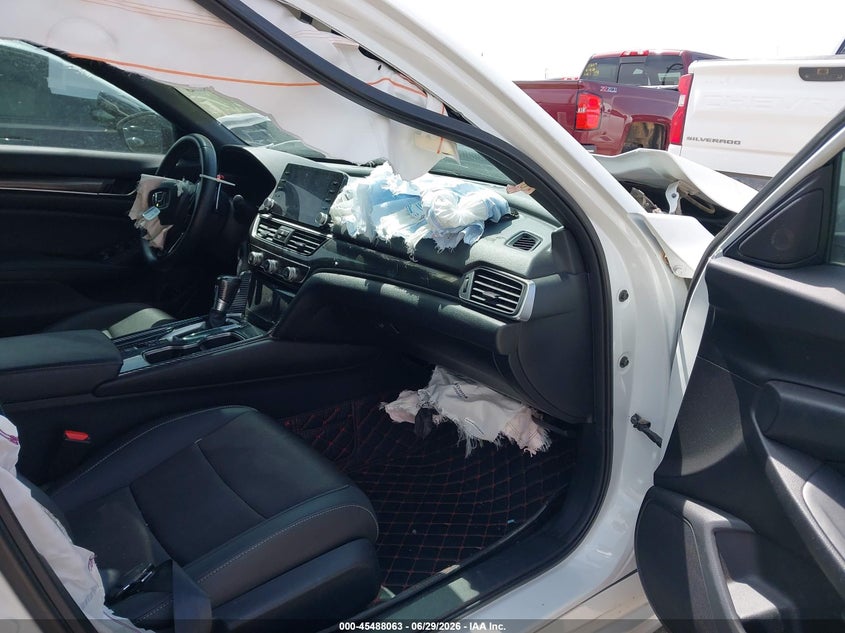 2022 HONDA ACCORD auction photo 5