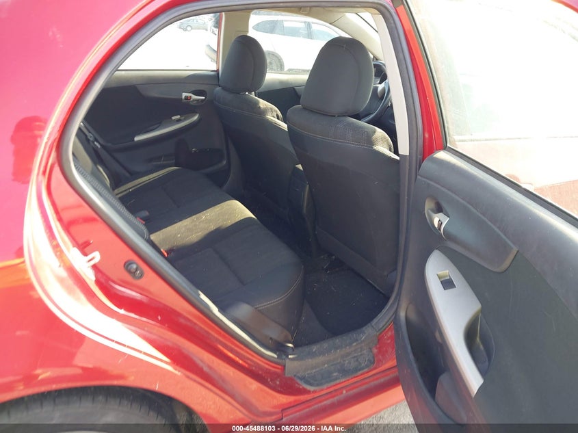 2013 TOYOTA COROLLA auction photo 8