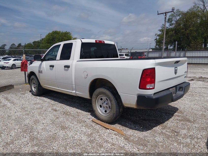 Vin: 1c6rr7fg6hs766140, lot: 45986331, ram 1500 tradesman  4x4 6'4 box 20173