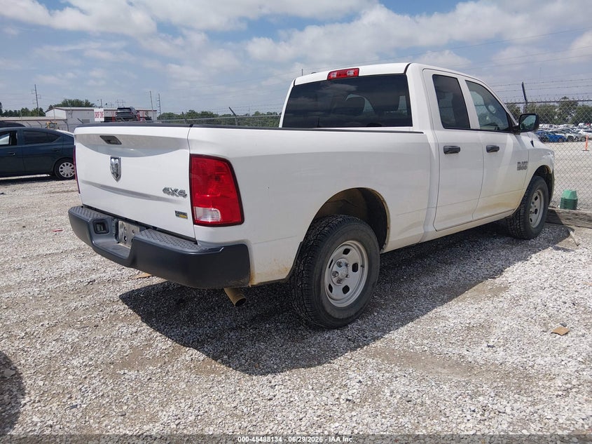 Vin: 1c6rr7fg6hs766140, lot: 45986331, ram 1500 tradesman  4x4 6'4 box 20174