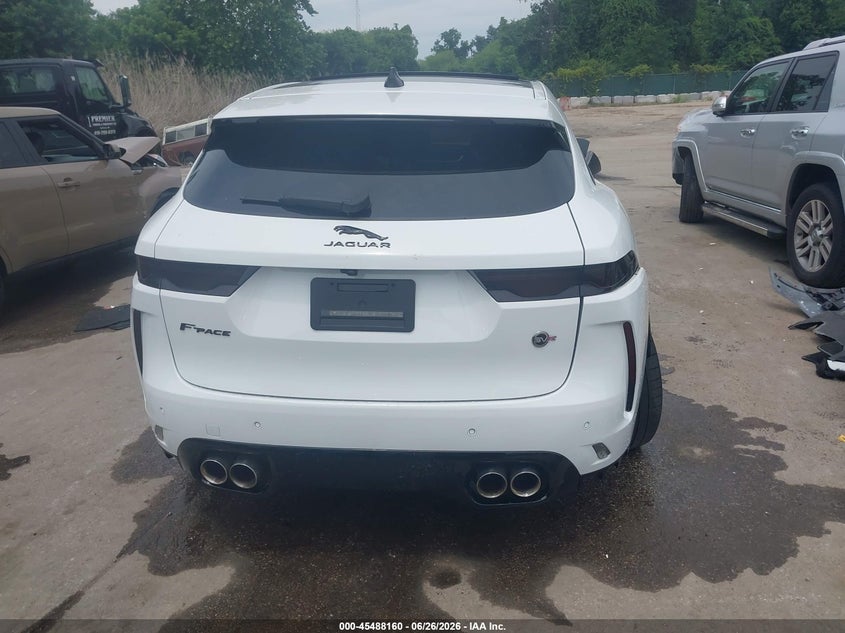 2022 Jaguar F-Pace Svr P550 Awd Automatic VIN: SADCZ2EE5NA702095 Lot: 45488160