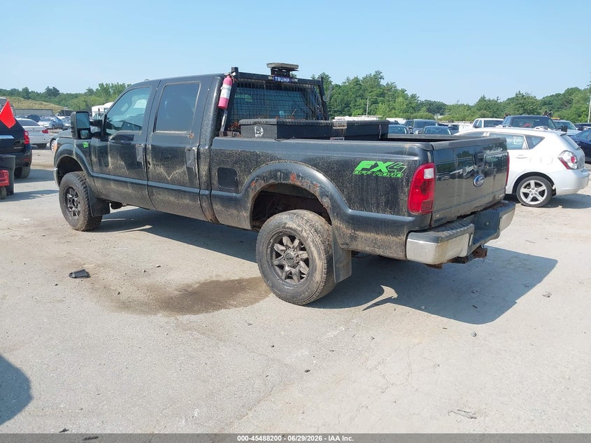 2015 FORD F-350 auction photo 3