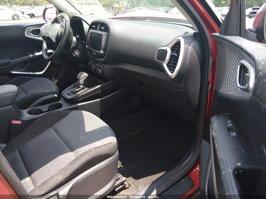 2022 KIA SOUL auction photo 5