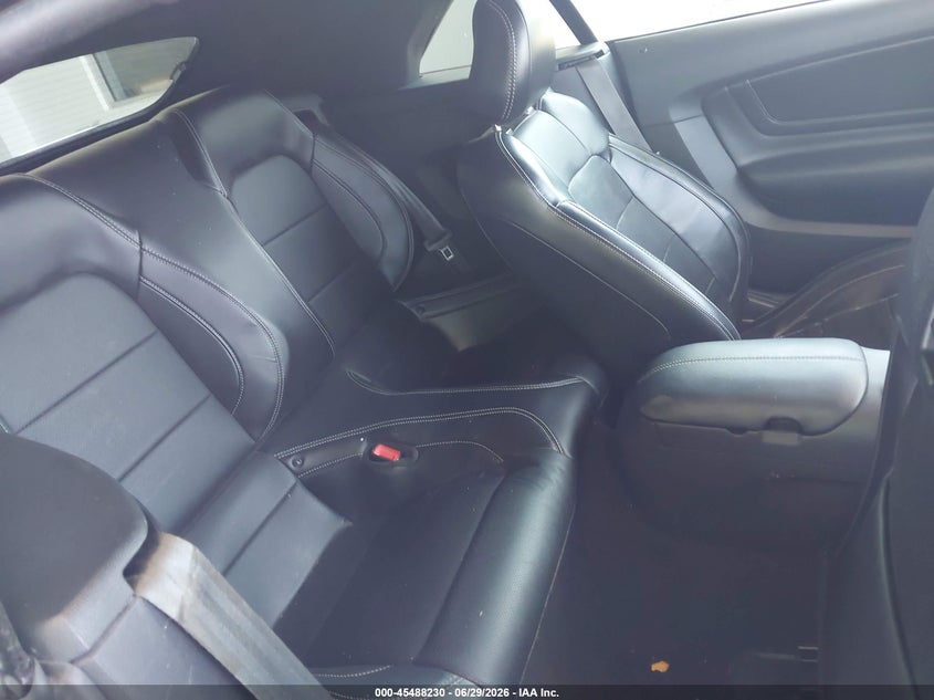 2020 FORD MUSTANG auction photo 8