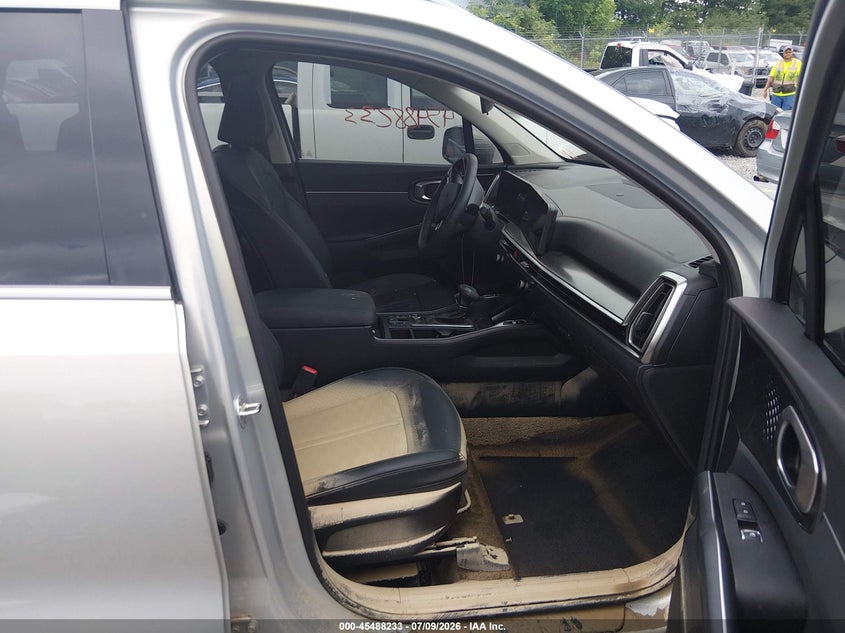 2026 KIA SORENTO auction photo 5