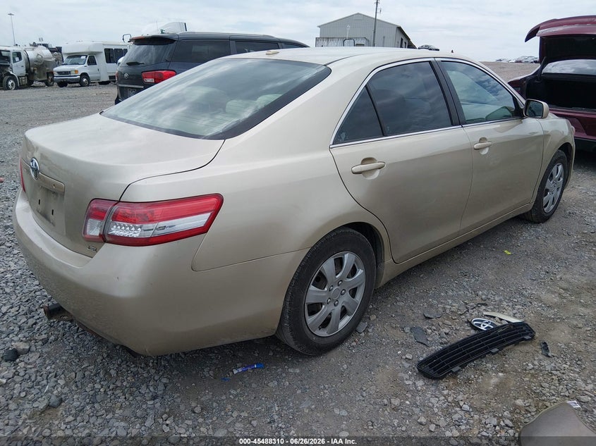 2011 TOYOTA CAMRY auction photo 4