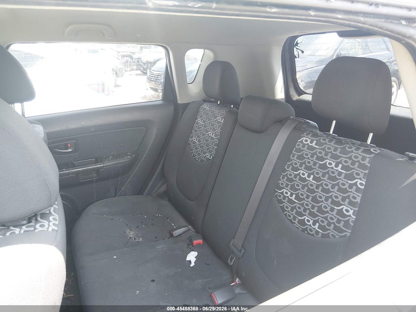 2011 KIA SOUL auction photo 8