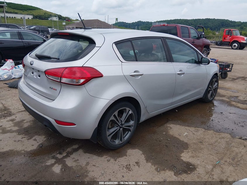 2016 KIA FORTE HATCHBACK 2.0L I-4 DI, DOHC, VVT, 173HP