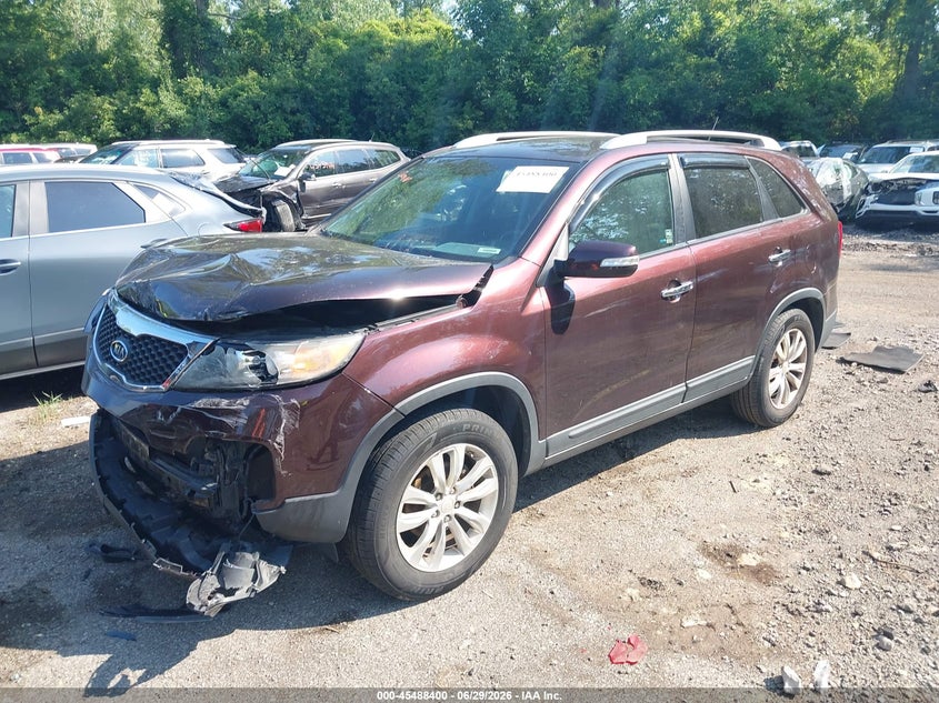 2011 KIA SORENTO auction photo 2