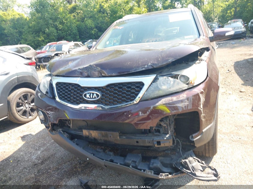 2011 KIA SORENTO auction photo 6