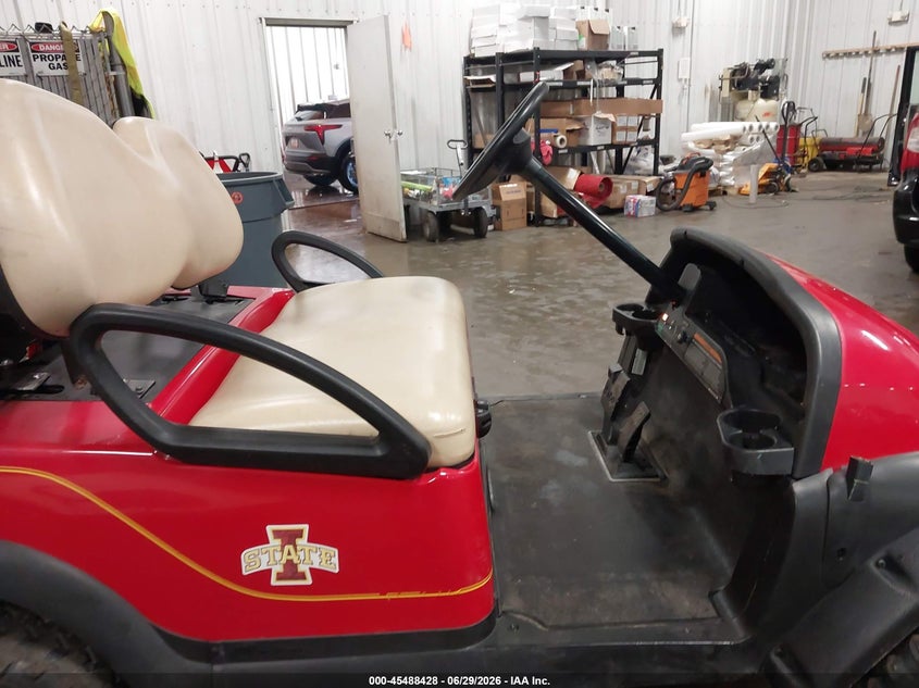 2013 CLUB CAR PRECEDENT auction photo 5