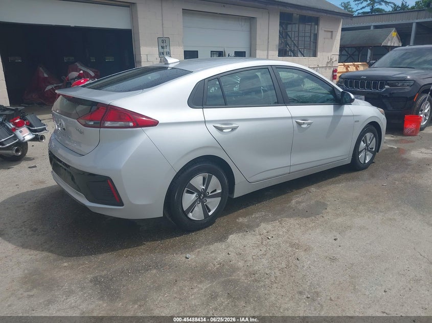 Vin: kmhc65lc9ju075218, lot: 45986631, hyundai ioniq hybrid blue 20184