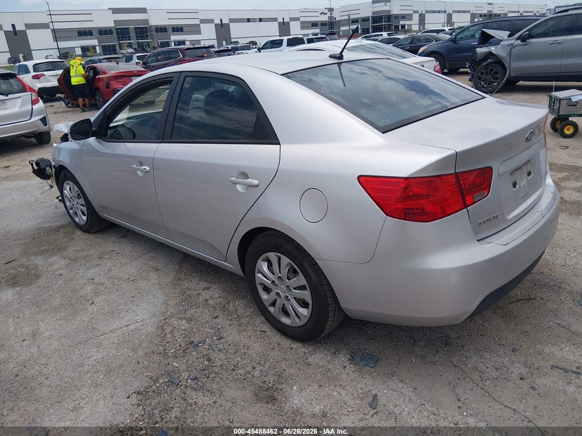 Vin: knafu4a26c5596287, lot: 45986659, kia forte ex 20123