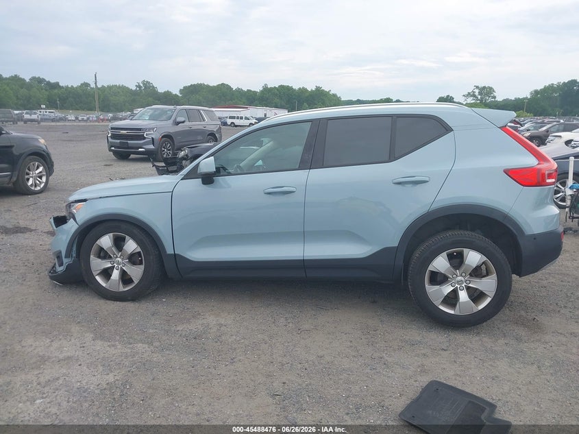 AtlanticExpress - Volvo XC40