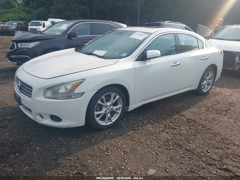 AtlanticExpress - Nissan Maxima