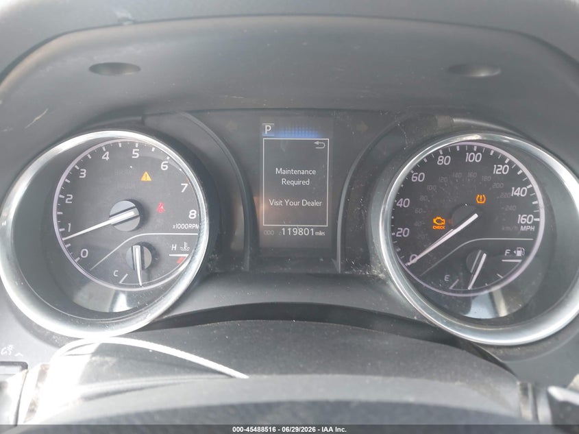 2019 TOYOTA CAMRY auction photo 7