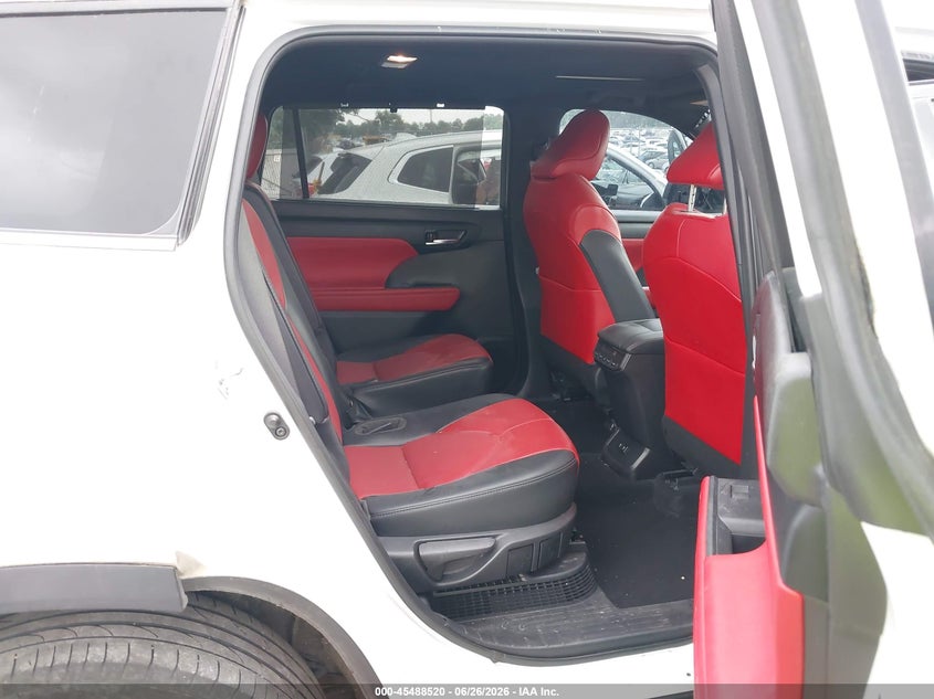 AtlanticExpress - Toyota Highlander Hybrid