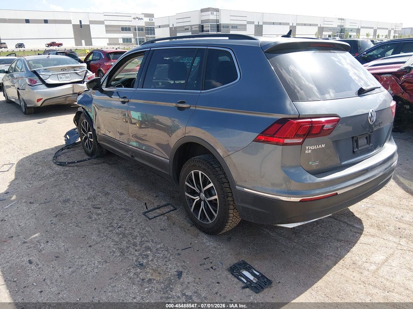 2021 VOLKSWAGEN TIGUAN auction photo 3