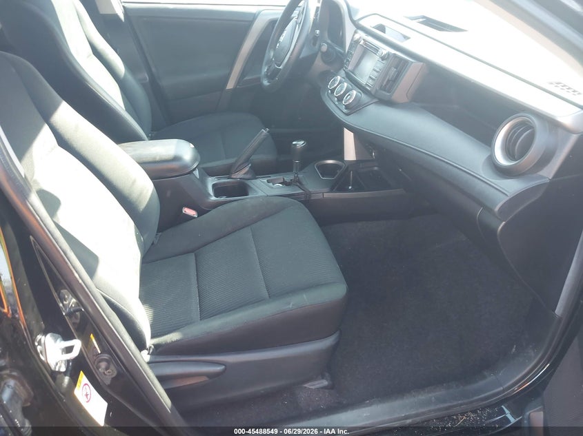 2018 TOYOTA RAV4 auction photo 5