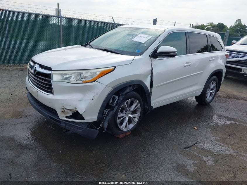 2014 Toyota Highlander, Удар спереди, IAAI, VIN 5TDBKRFH7ES013109 — фото 2
