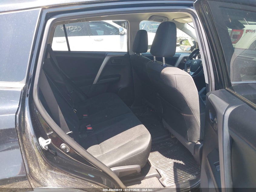 2017 TOYOTA RAV4 auction photo 8