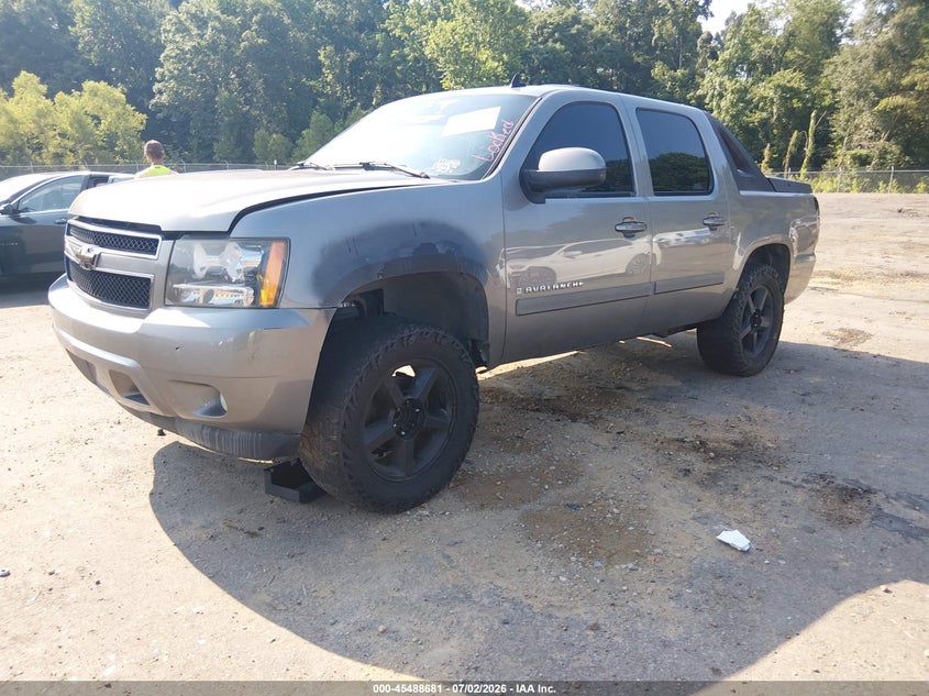 2007 CHEVROLET AVALANCHE TRUCK 5.3L V-8 310HP