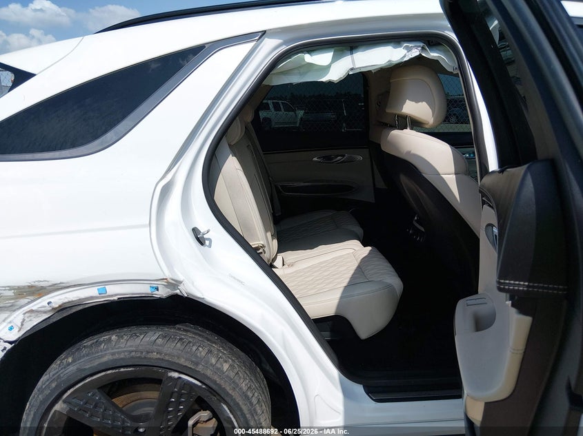 2022 GENESIS GV70 auction photo 8