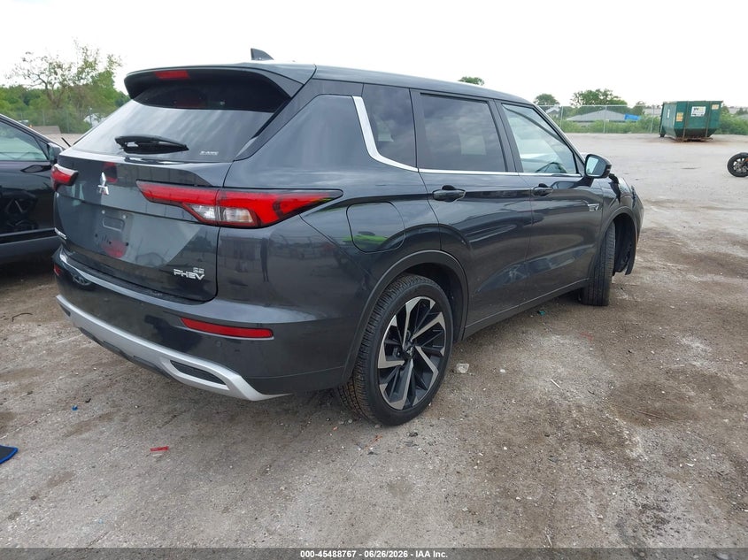 2025 MITSUBISHI OUTLANDER PHEV auction photo 4