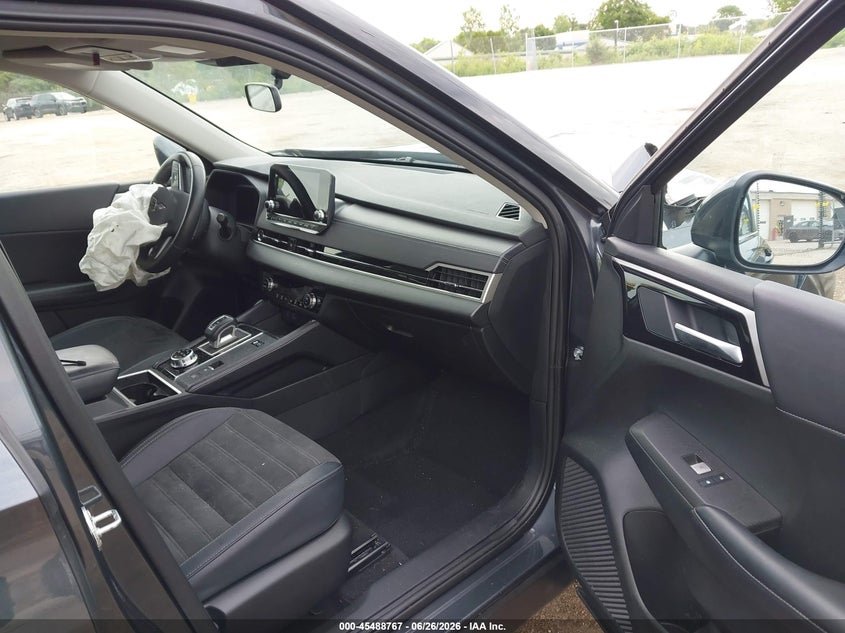 2025 MITSUBISHI OUTLANDER PHEV auction photo 5