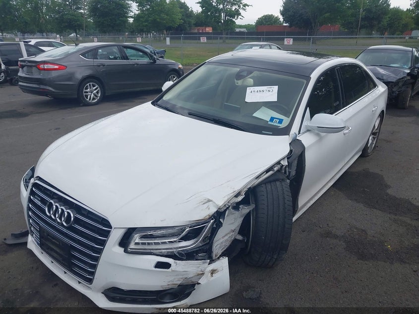2016 AUDI A8 L auction photo 2