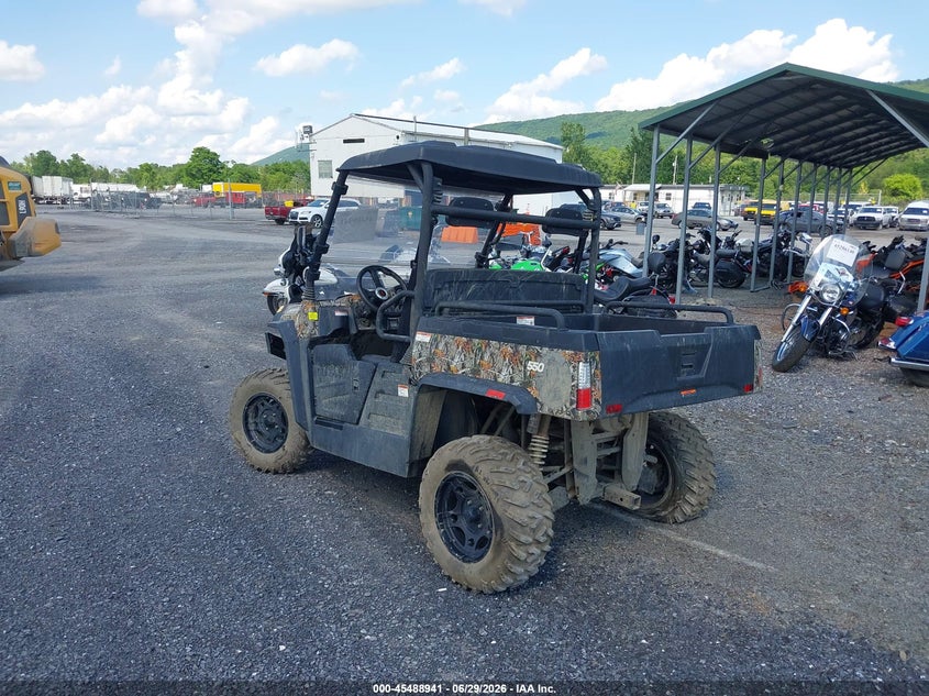 2019 COLEMAN OUTFITTER 550 auction photo 3