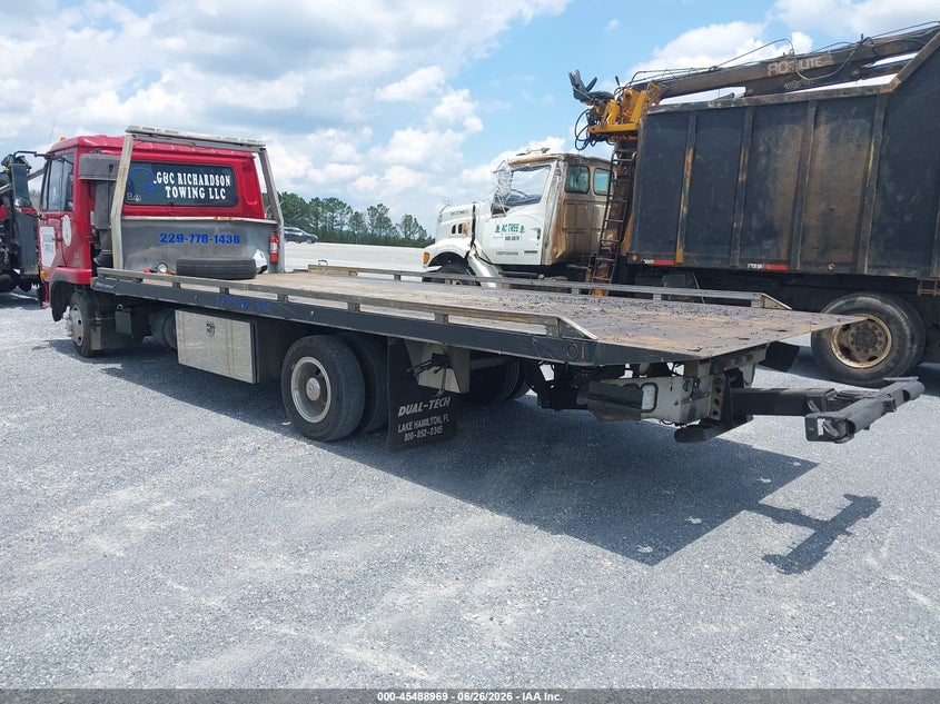 2004 NISSAN DIESEL UD2000 auction photo 3