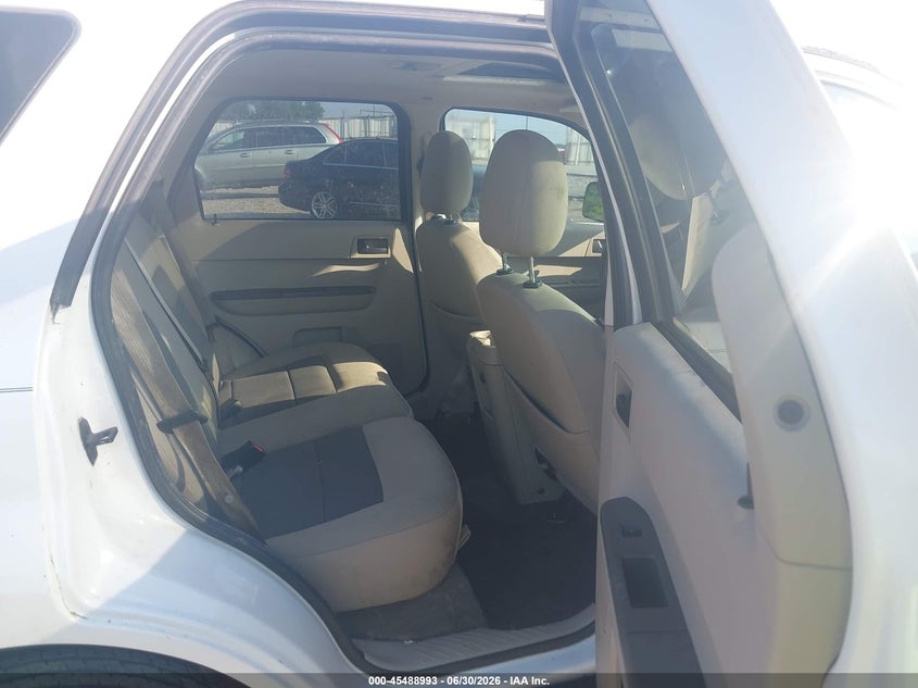2008 FORD ESCAPE auction photo 8