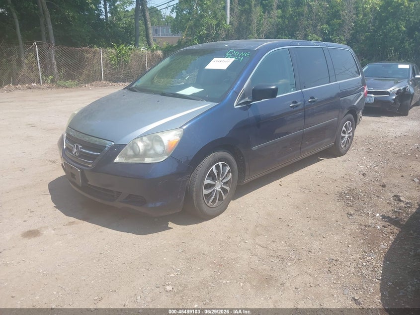 2006 Honda Odyssey, Удар ззаду, IAAI, VIN 5FNRL38266B111877 — фото 2