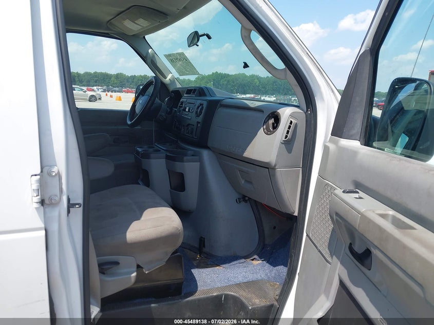 2013 FORD E-150 — zdjęcie 5
