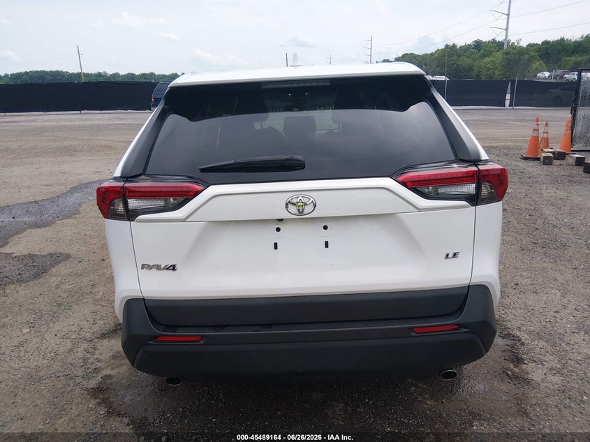 TOYOTA RAV4 - zdjęcie 15