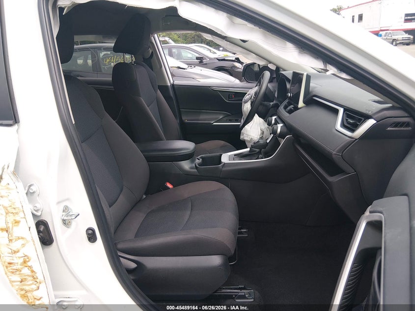 TOYOTA RAV4 - zdjęcie 5