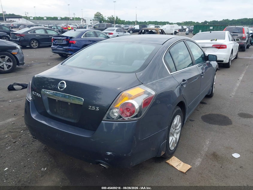 2010 NISSAN ALTIMA auction photo 4