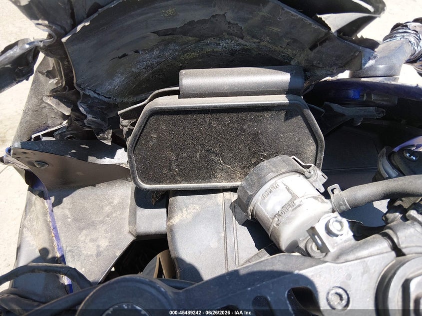 2023 Yamaha Yzfr1 VIN: JYARN66Y4PA000933 Lot: 45489242
