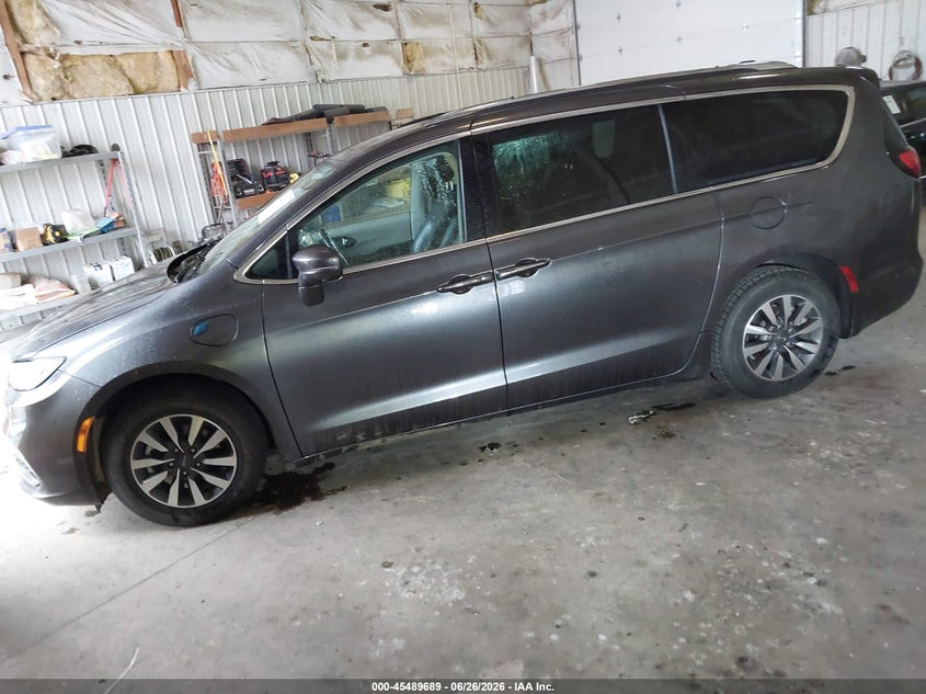 Vin: 2c4rc1l72mr529703, lot: 45987886, chrysler pacifica hybrid touring l 20212